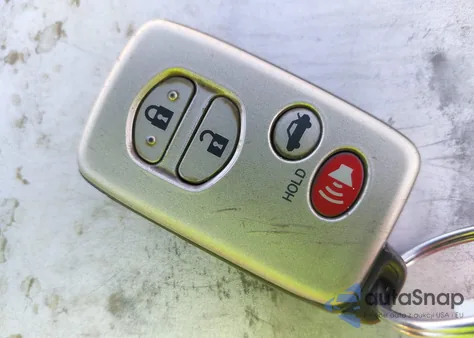 2009 Toyota Camry Hybrid from USA, damaged, VIN 4T1BB46K19U077044